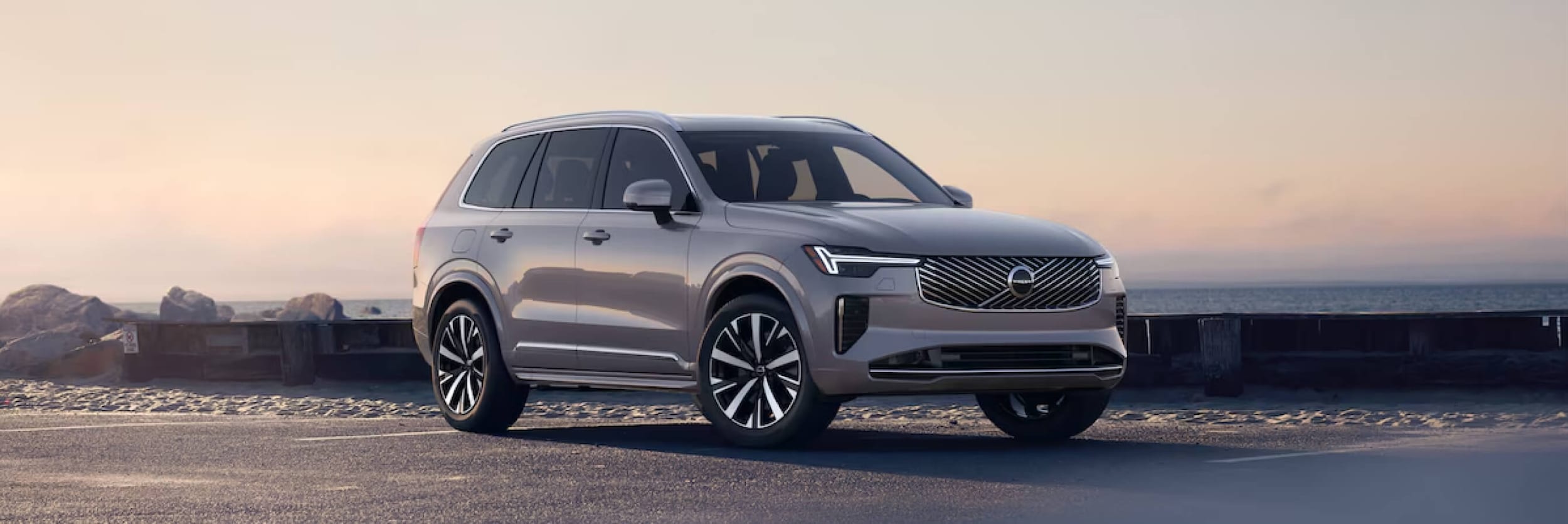 2026 Volvo XC90 Plug-In Hybrid Core