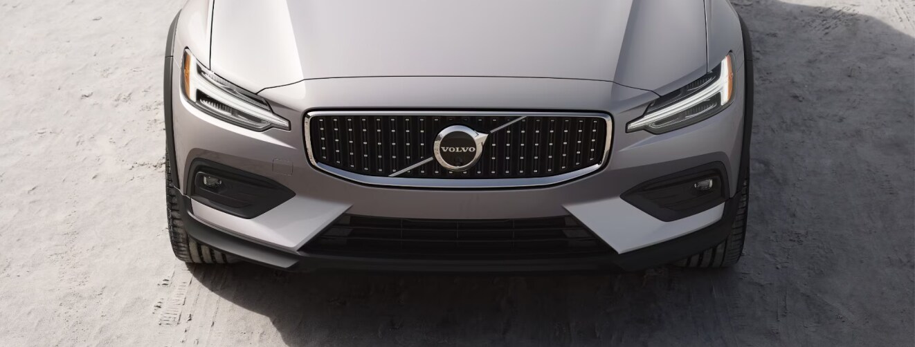 2025 Volvo V60 Cross Country Ultra Features & Upgrades