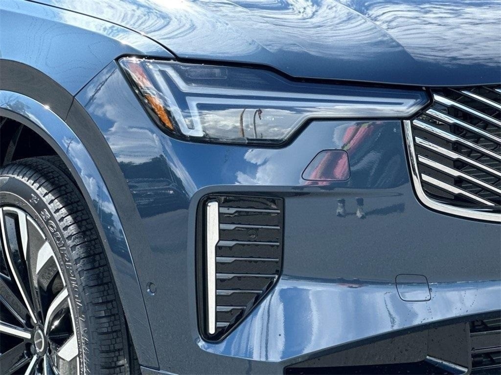 New 2026 Volvo XC90 B5 Ultra 6-Seater SUV