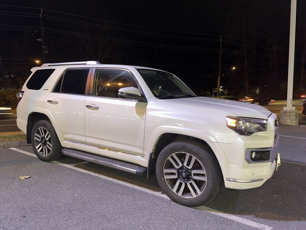 2020 Toyota 4Runner Limited photo 3