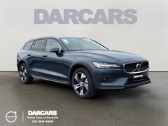 2026 Volvo V60 Cross Country B5 Plus AWD Wagon