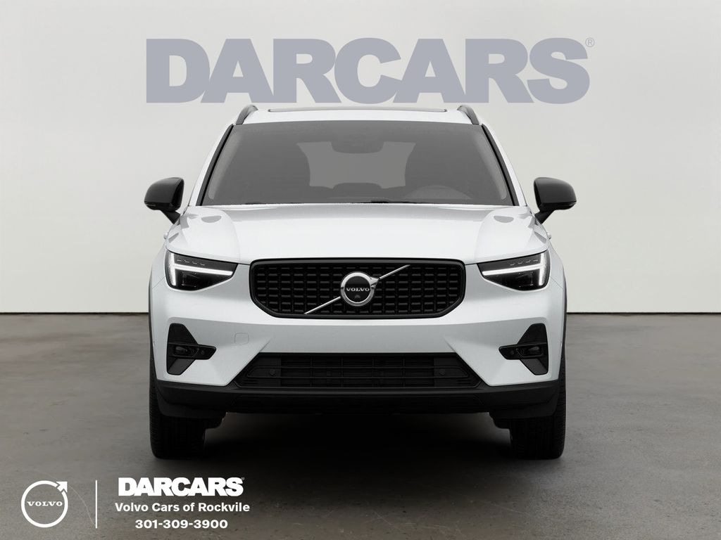 New 2026 Volvo XC40 B5 Ultra SUV