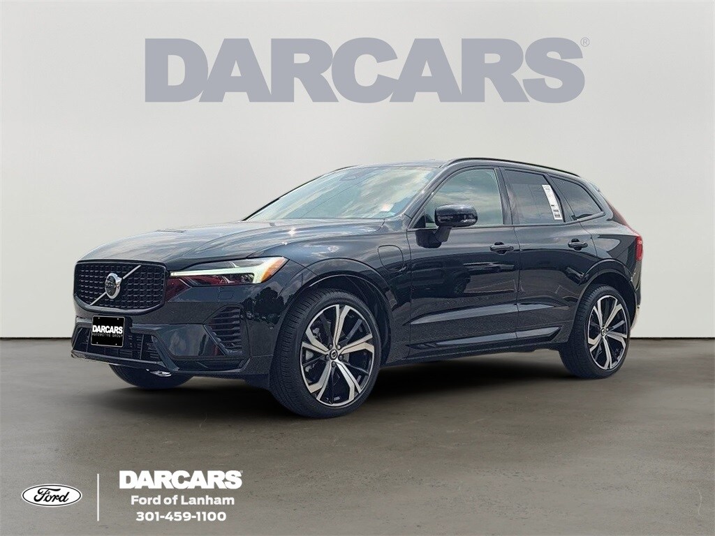 2025 Volvo XC60 Hybrid T8 photo 2