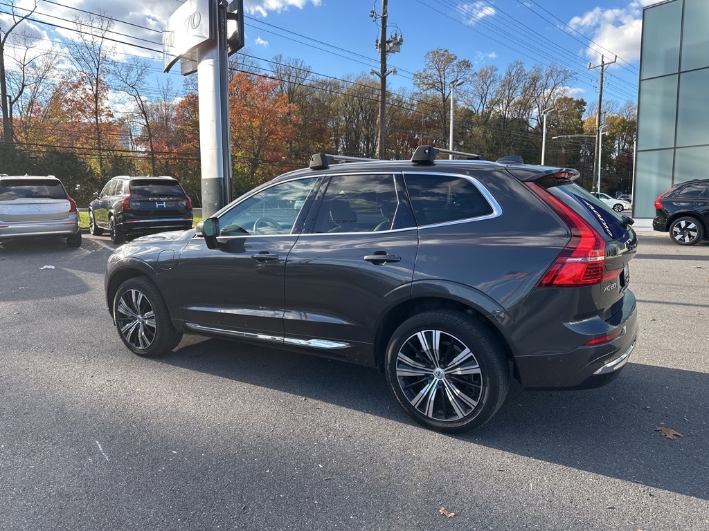 Used 2022 Volvo XC60 Recharge Plug-In Hybrid T8 Inscription SUV