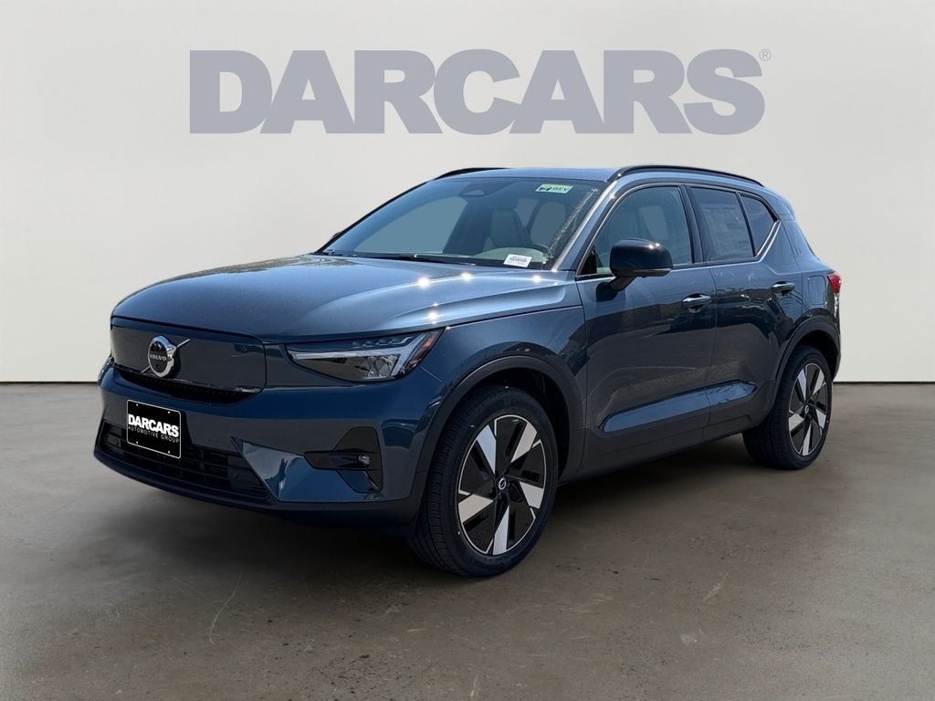 New 2026 Volvo EX40 Twin Motor Plus SUV