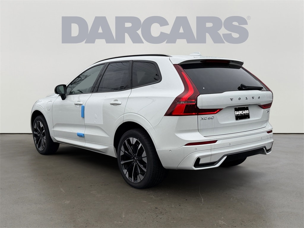 New 2026 Volvo XC60 plug-in hybrid T8 Plus SUV