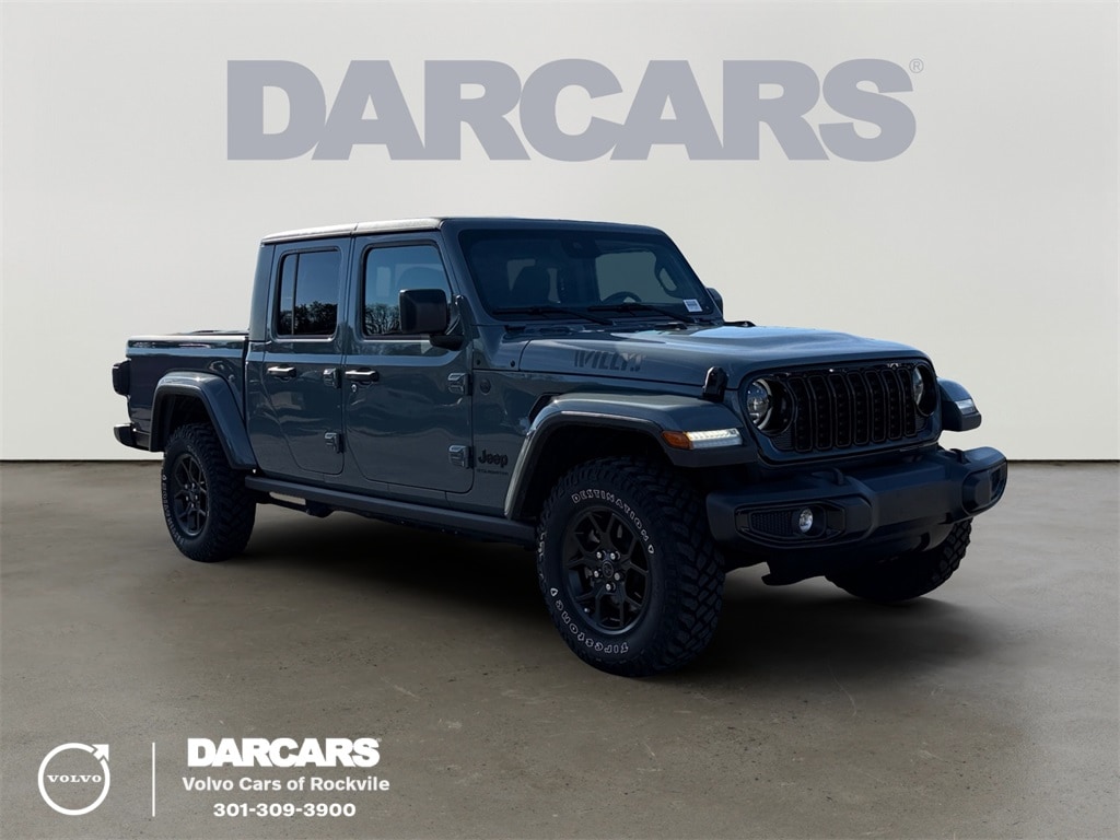 Used 2024 Jeep Gladiator Willys Truck