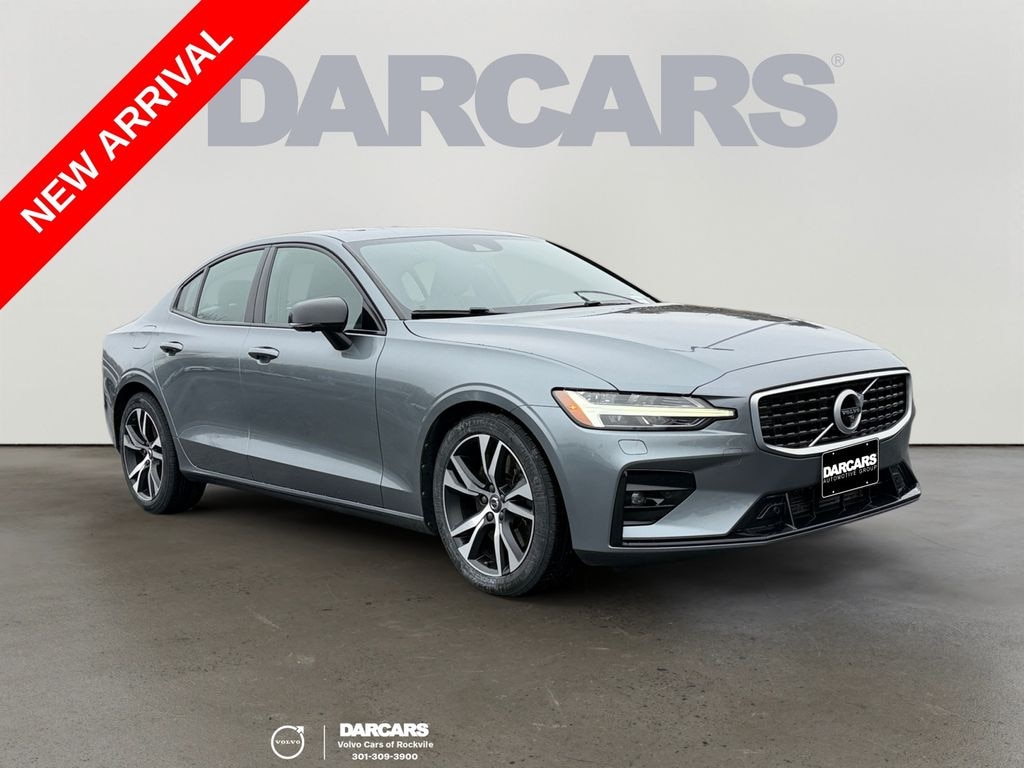 Used 2019 Volvo S60 T6 R-Design Sedan