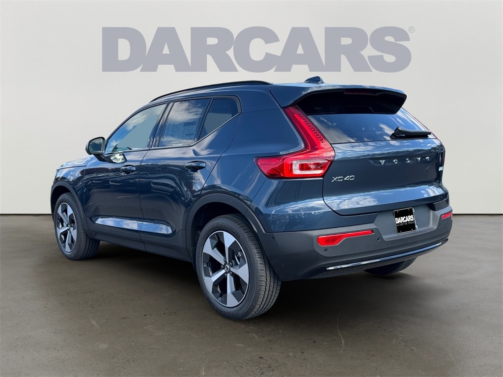 New 2026 Volvo XC40 B5 Plus SUV
