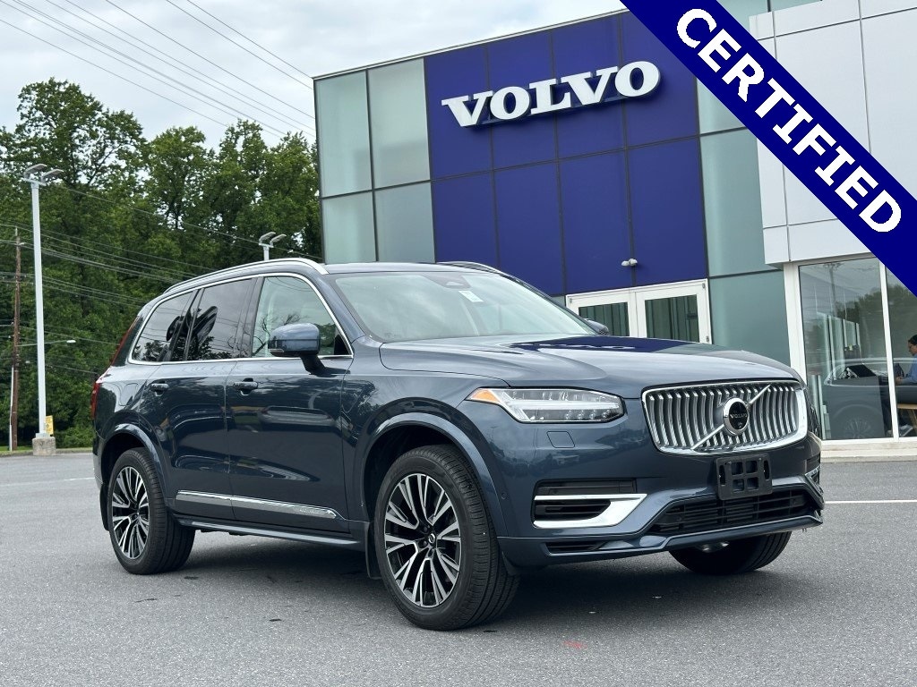 2024 Volvo XC90 Recharge Plug-In Hybrid T8 Plus Bright Theme 7 Passenger