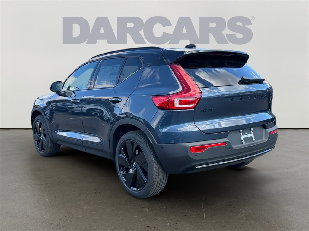 New 2026 Volvo XC40 B5 Ultra Black Edition SUV
