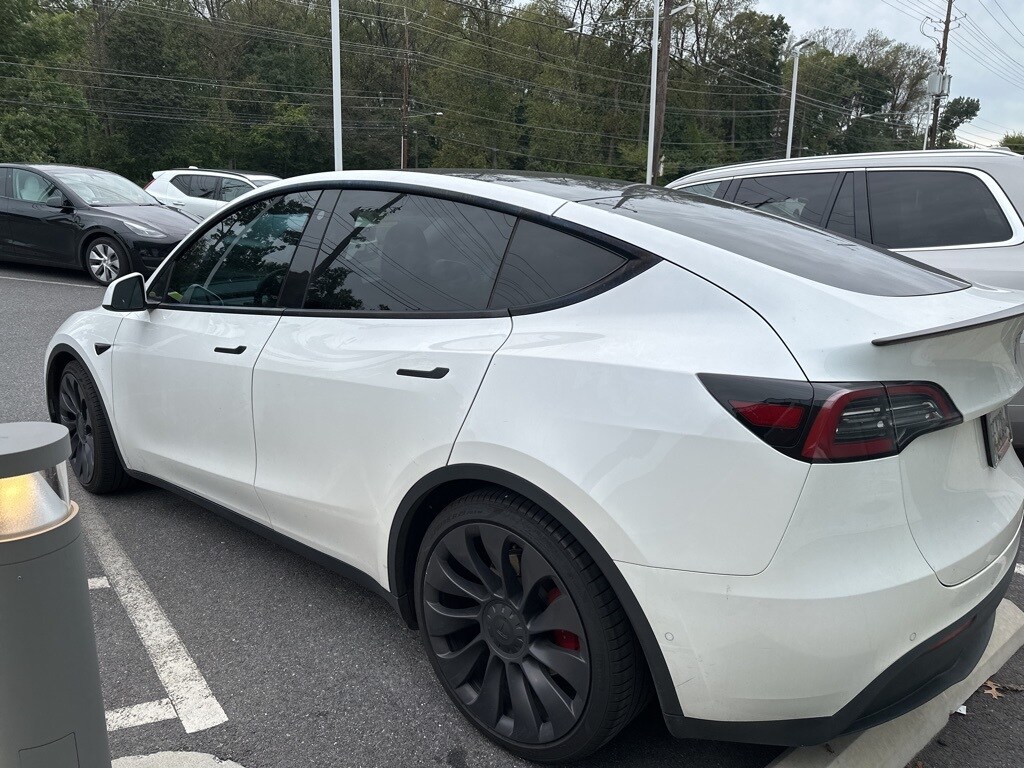 2021 Tesla Model Y Performance photo 2