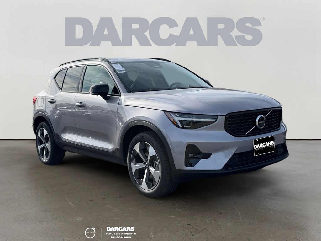 New 2026 Volvo XC40 B5 Plus SUV