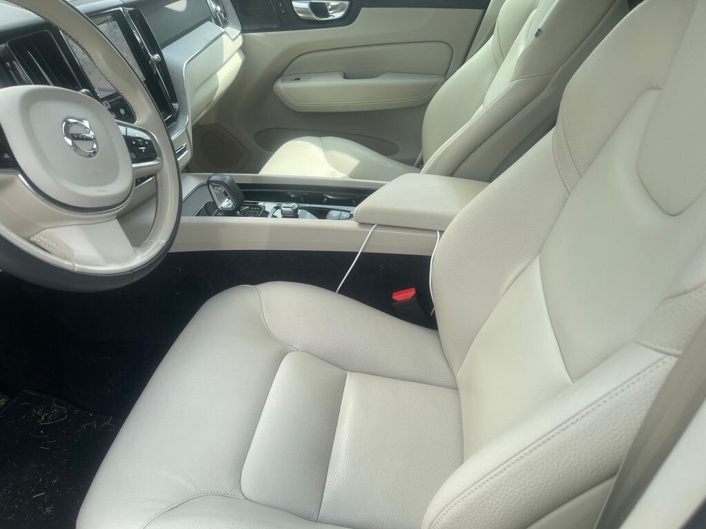 Used 2024 Volvo XC60 B5 Plus Dark Theme SUV