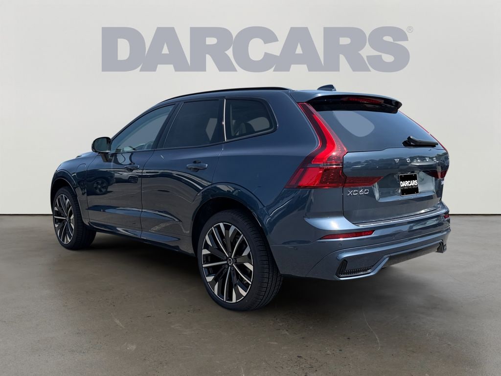 New 2026 Volvo XC60 plug-in hybrid T8 Ultra SUV