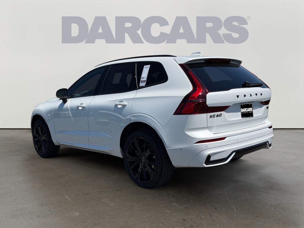 New 2026 Volvo XC60 B5 Ultra Black Edition SUV