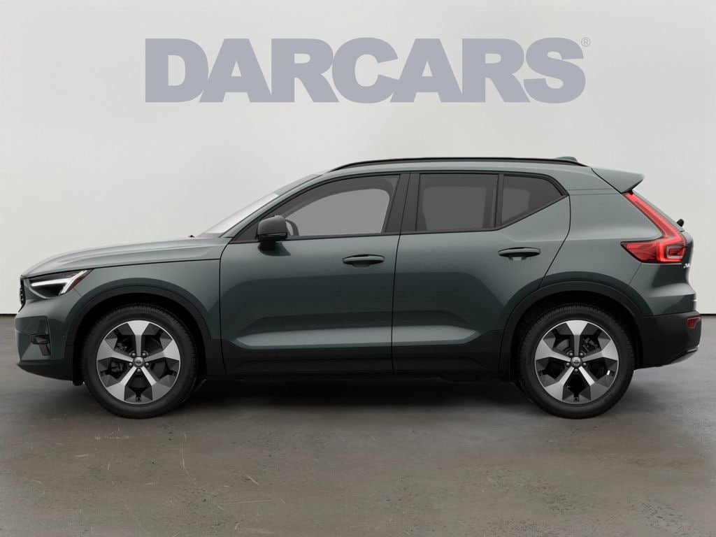 New 2026 Volvo XC40 B5 Plus SUV