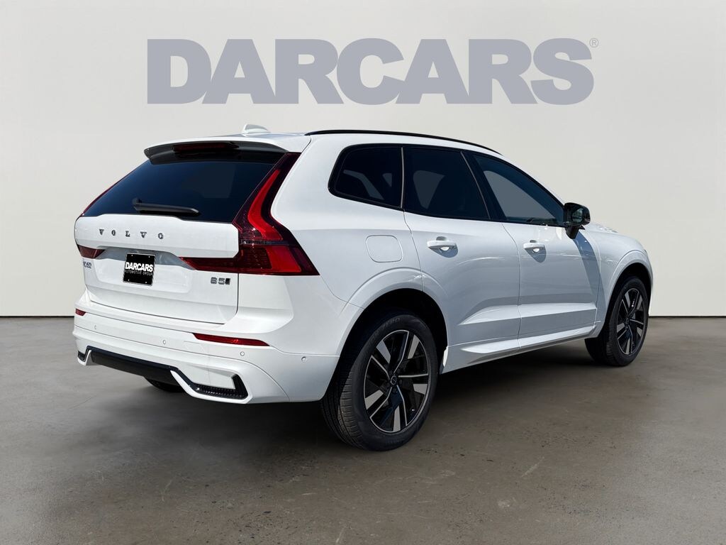 New 2026 Volvo XC60 B5 Plus SUV