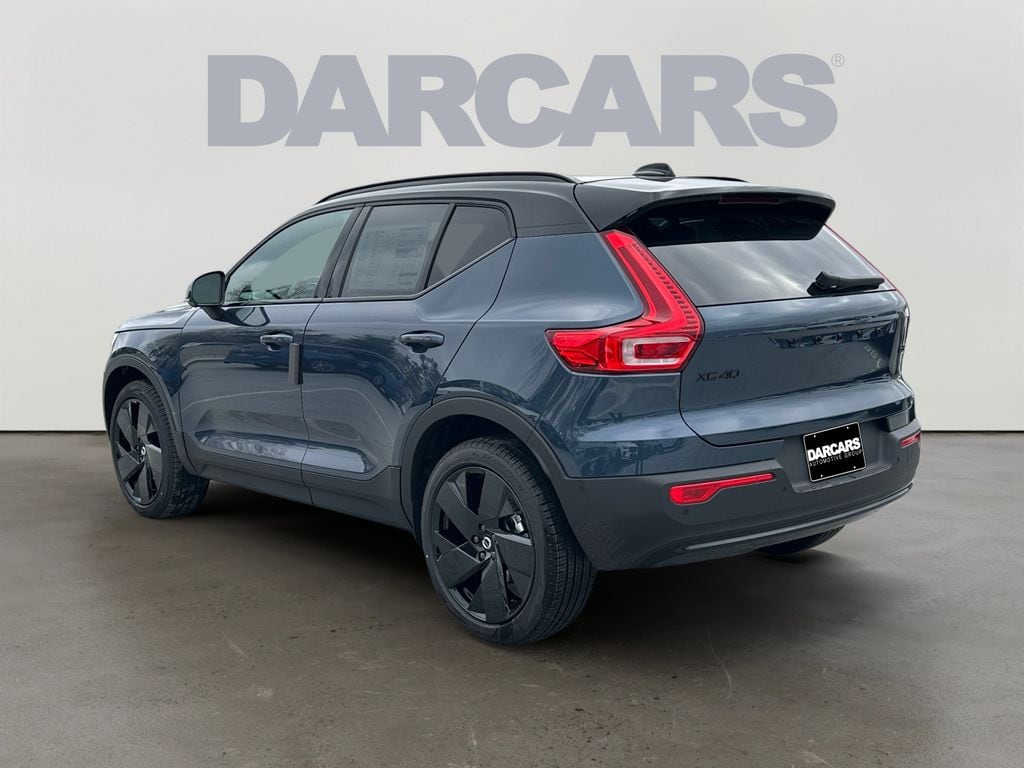 Used 2026 Volvo XC40 SUV