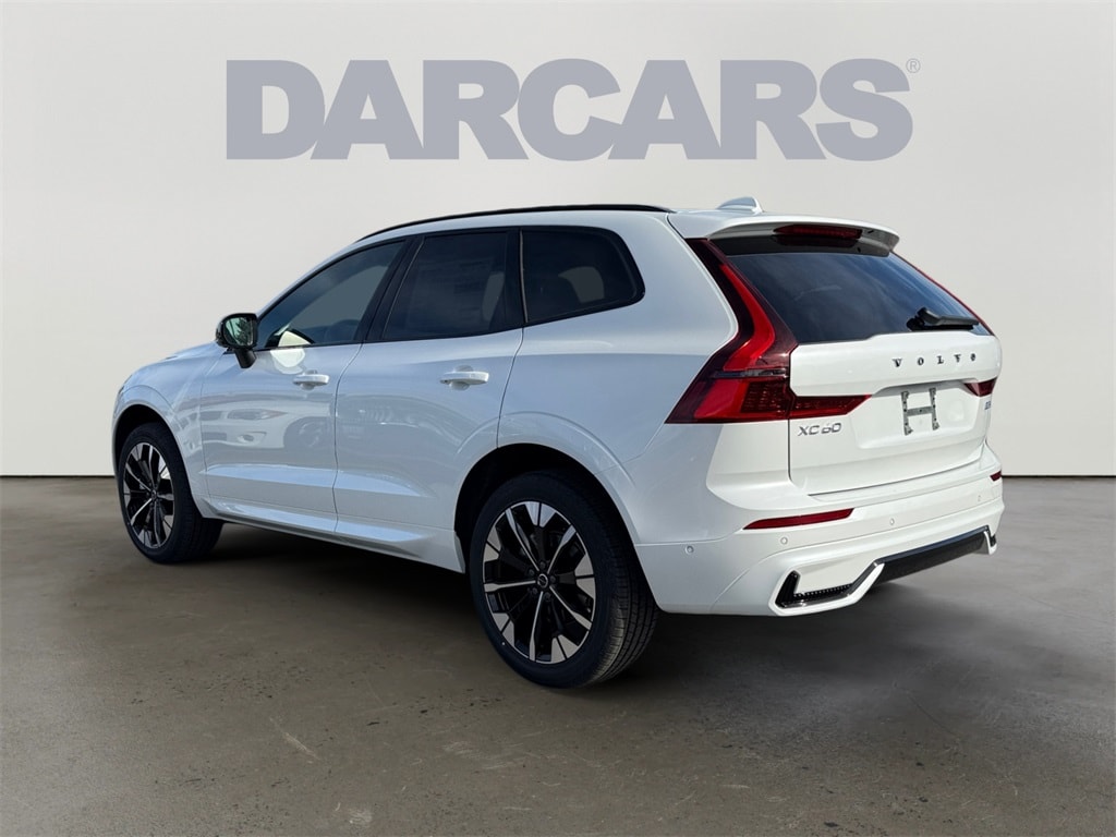 New 2026 Volvo XC60 B5 Plus SUV