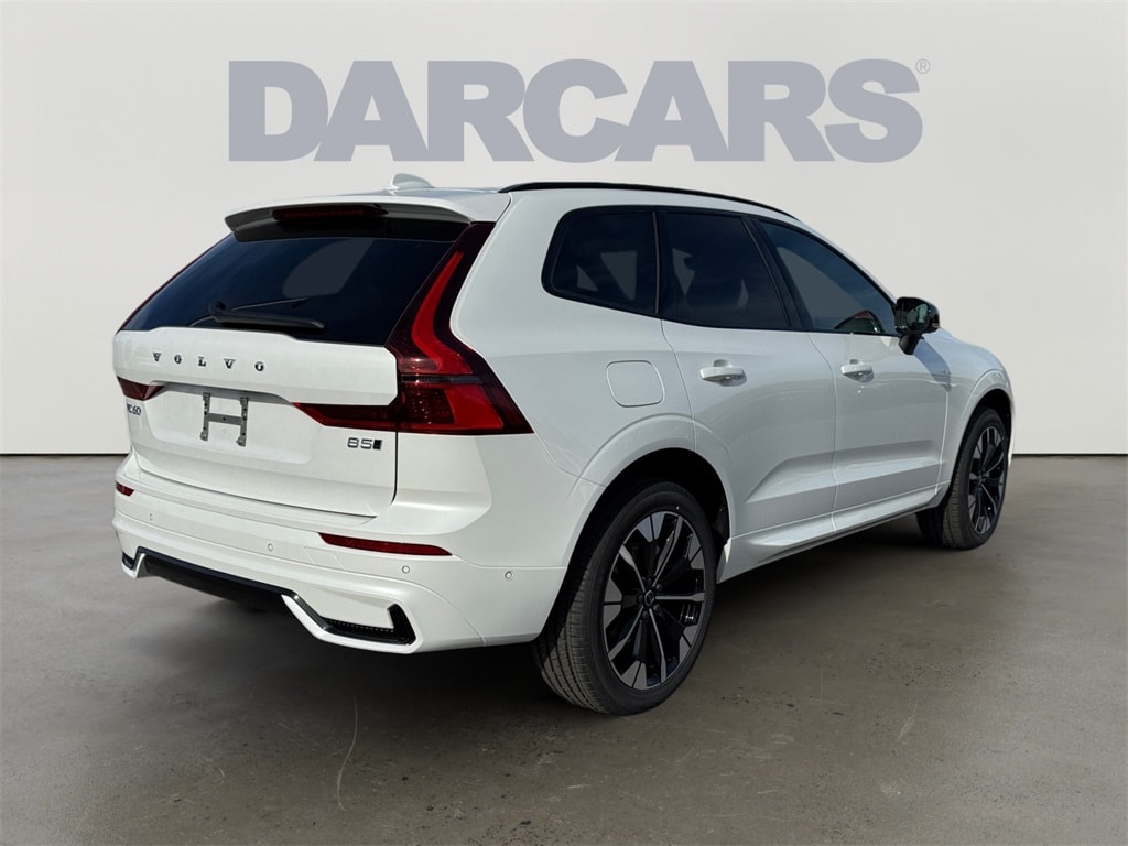 New 2026 Volvo XC60 B5 Plus SUV