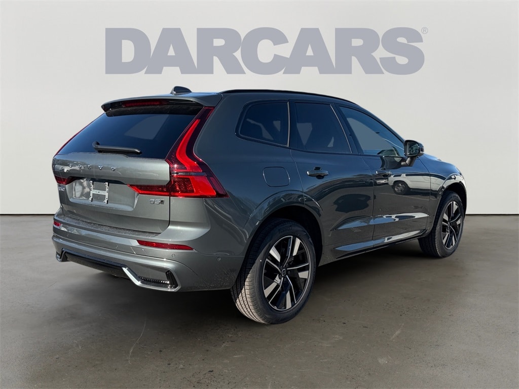 New 2026 Volvo XC60 B5 Plus SUV