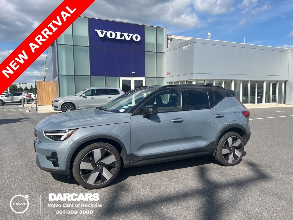 2023 Volvo XC40