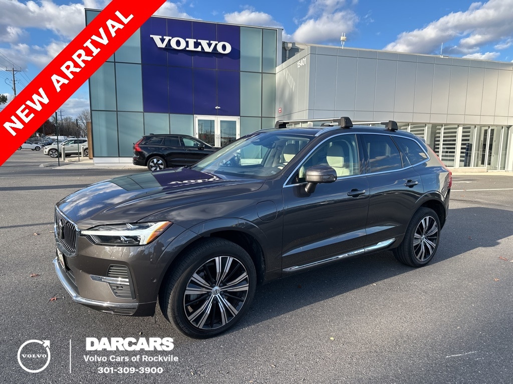 Used 2022 Volvo XC60 Recharge Plug-In Hybrid T8 Inscription SUV