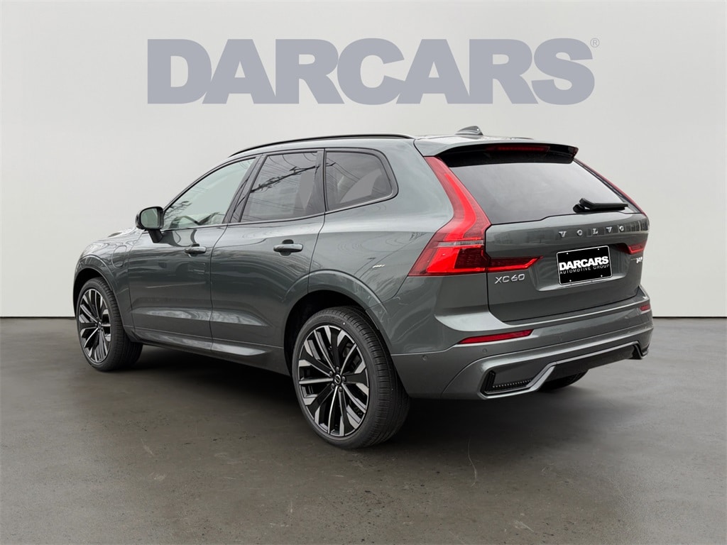 New 2026 Volvo XC60 plug-in hybrid T8 Ultra SUV