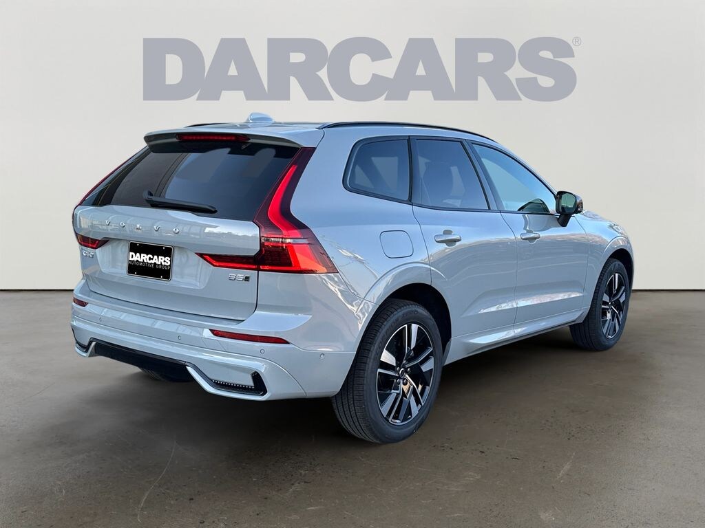 New 2026 Volvo XC60 B5 Plus SUV