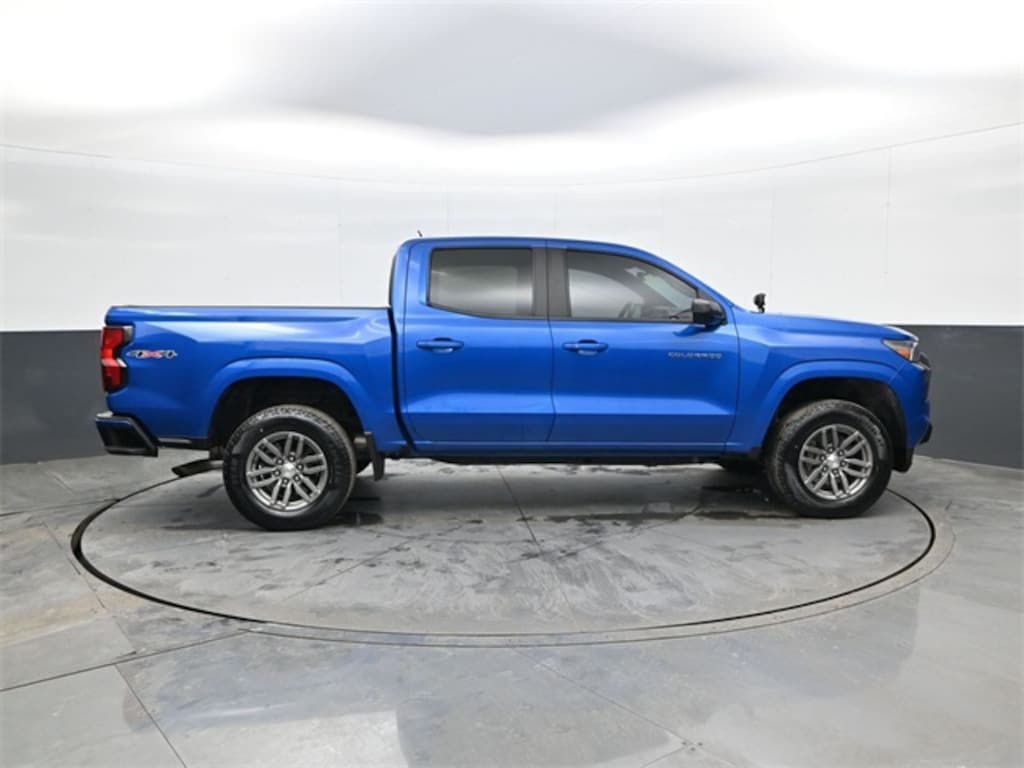 Used 2023 Chevrolet Colorado LT Truck Crew Cab