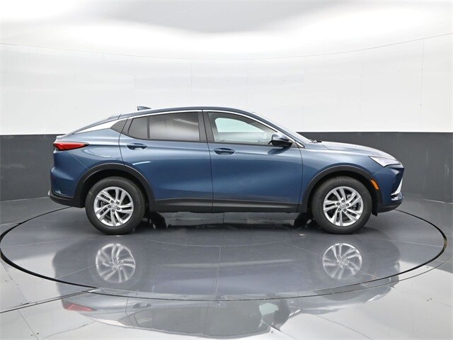 2025 Buick Envista Preferred photo 3