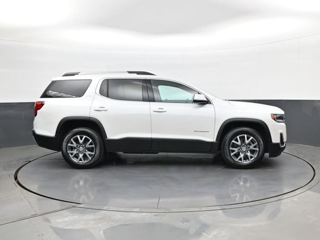 Used 2023 GMC Acadia SLT SUV