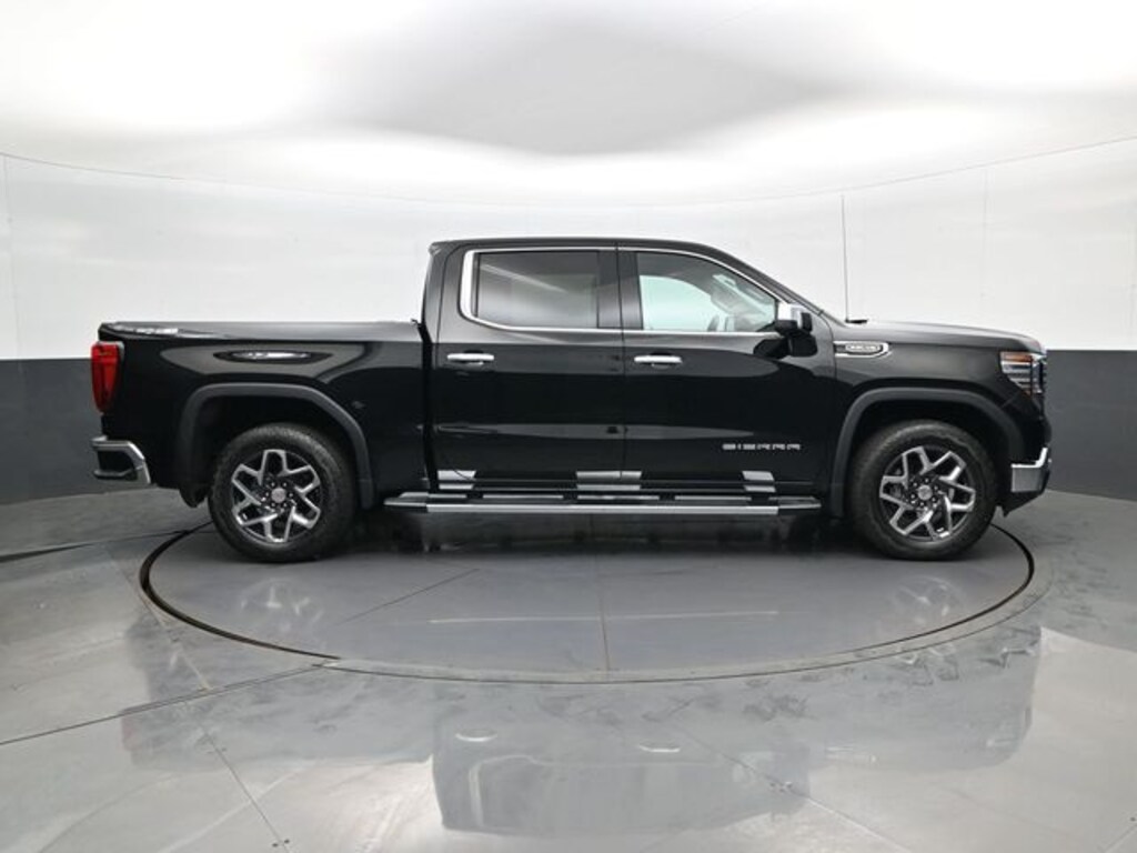 Used 2024 GMC Sierra 1500 SLT Truck Crew Cab