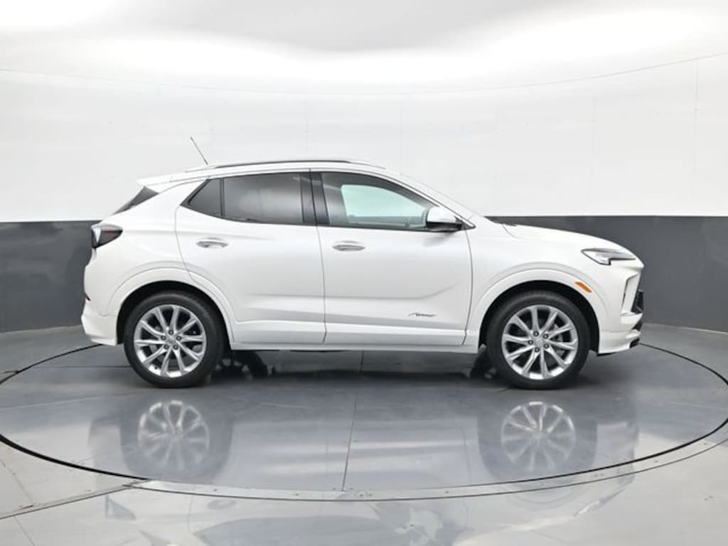 Used 2024 Buick Encore GX Avenir SUV