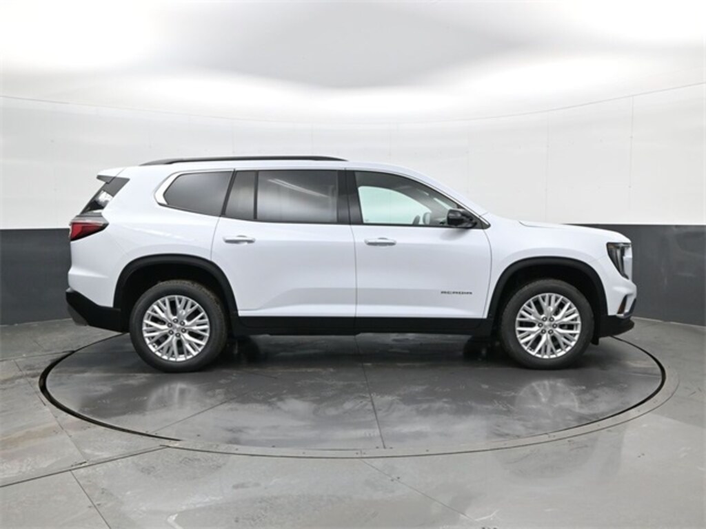 Used 2026 GMC Acadia Elevation SUV