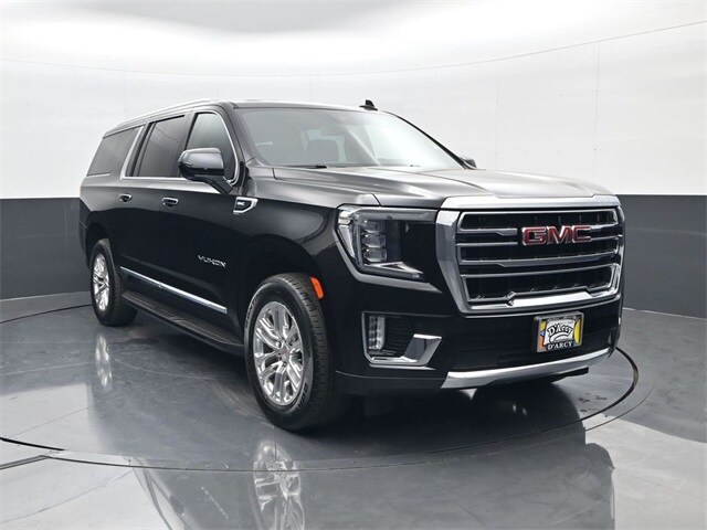 2024 Gmc Yukon XL SLT photo 2