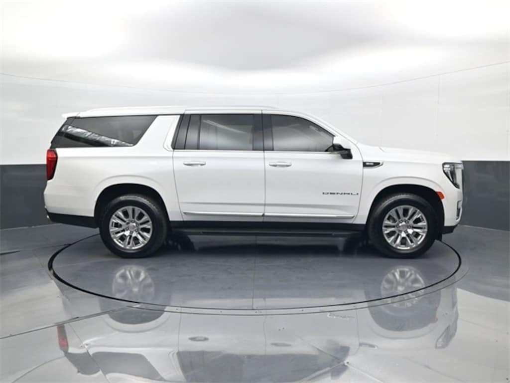 Used 2021 GMC Yukon XL Denali SUV