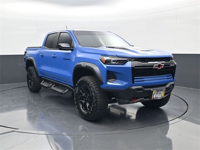 2025 Chevrolet Colorado ZR2 photo 3