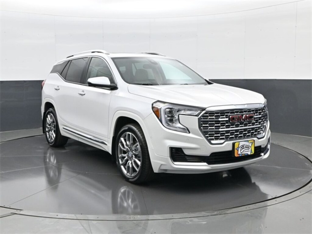 Used 2023 GMC Terrain Denali SUV