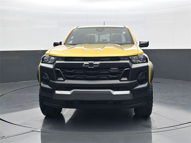 2023 Chevrolet Colorado Trail Boss photo 2