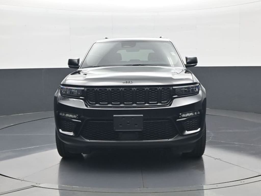 Used 2025 Jeep Grand Cherokee Limited SUV