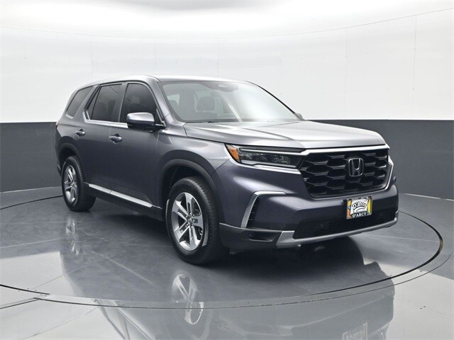 2024 Honda Pilot EX-L photo 3