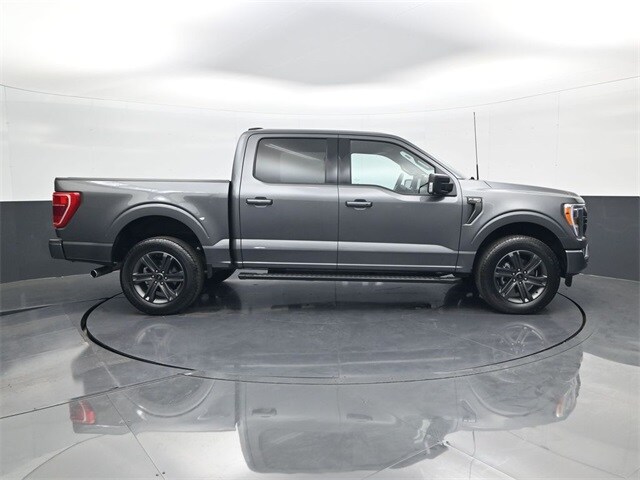 2023 Ford F-150 XLT photo 4