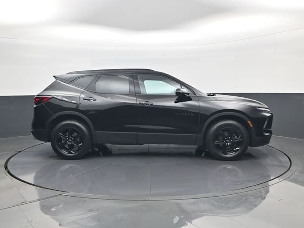 Used 2023 Chevrolet Blazer LT w/2LT SUV