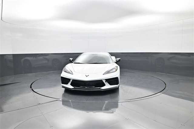 2023 Chevrolet Corvette Stingray 1LT photo 2