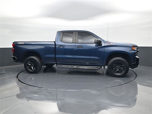 2019 Chevrolet Silverado 1500 Custom Trail Boss photo 4
