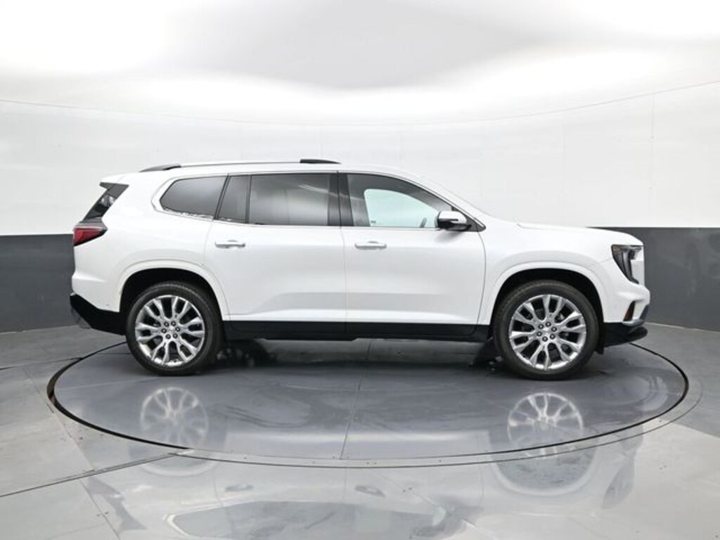 Used 2024 GMC Acadia Denali SUV