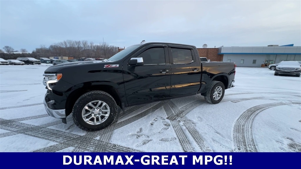 Used 2024 Chevrolet Silverado 1500 LT w/1LT Truck Crew Cab
