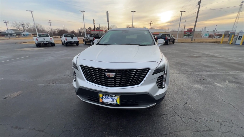 Used 2022 CADILLAC XT4 Premium Luxury SUV